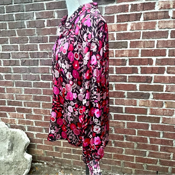 Chenault Brand Floral Print Blouse with Puff Sleeves; Size Small NWT! - Picture 3 of 8